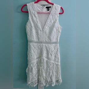 AQUA Chic White Mini Dress with Gorgeous Crochet Design. Size M